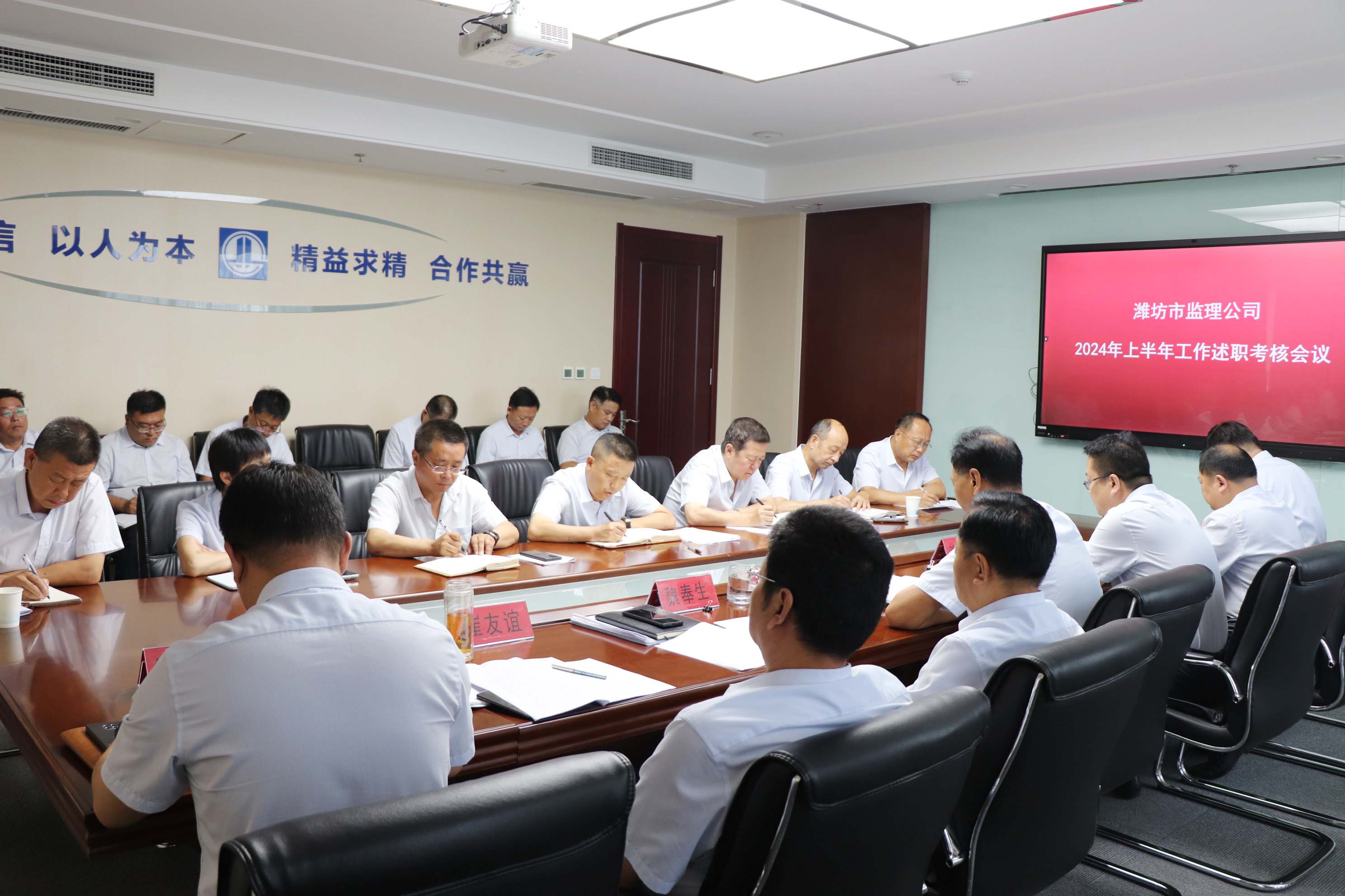 IMG_7561.JPG IMG_7561.JPG